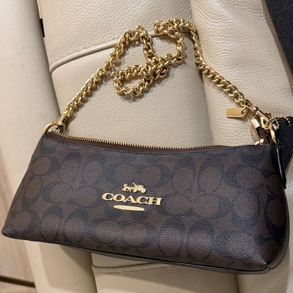 Coach Brown/Black and Gold shoulder bag - Picture 8 of 10